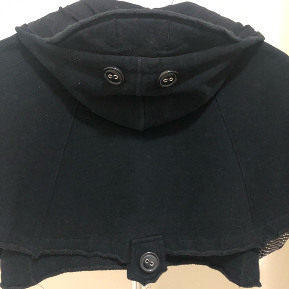 Lululemon cape jacket - Picture 2 of 5